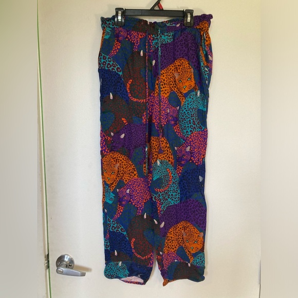 Farm Rio cheetah pants - Picture 5 of 6